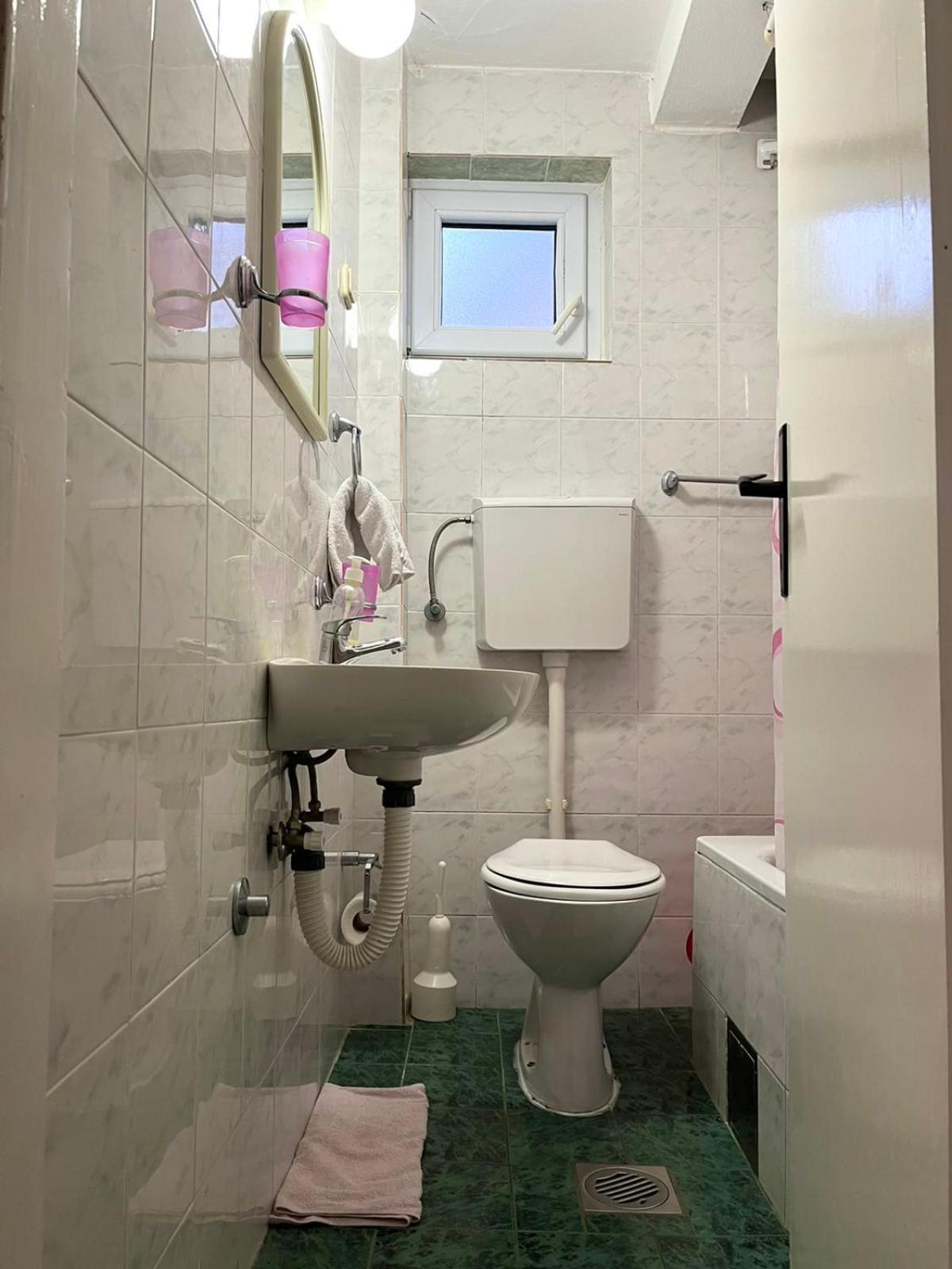 Apartments And Room Mv Petrovac Room photo